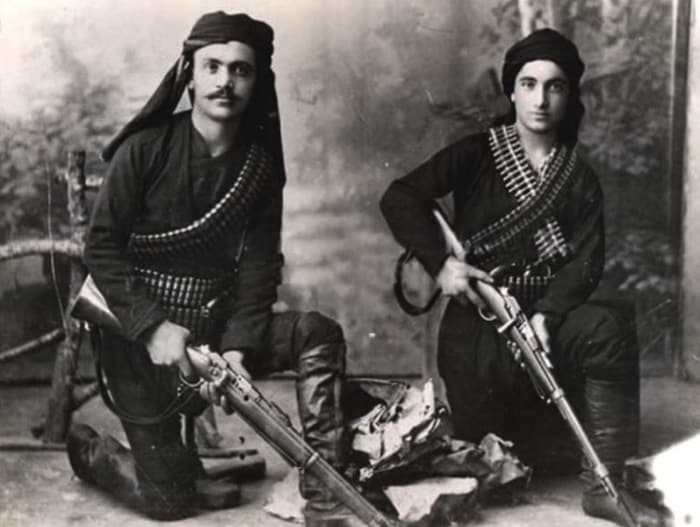 greekcitytimes's tweet photo. GREEK GENOCIDE: The Pontian Greeks who fought hard and bravely against Turkish genocide perpetrators https://t.co/zzC4mawaVo https://t.co/O7icMGRsrQ