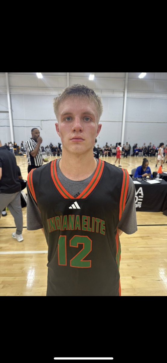 New Heights Basketball (@newheightbball) on Twitter photo Part I - 3SSB Weekend Standouts
26s
<a href="/THayesJr10/">Terrence Hayes Jr .</a>
<a href="/RJYoung0/">RJ Young</a>
<a href="/amirjenkins0/">Amir Jenkins</a>
<a href="/jerrionW10/">Jerrion Williams</a>
<a href="/bo_ogden/">Bo Ogden</a>
<a href="/_showtimedee/">Davion Adkins</a>
<a href="/gpopsd/">Gregory “Pops” Dunson Jr</a>
<a href="/ErtelLuke/">Luke Ertel</a> 📸
27s
<a href="/TJALLEN2008/">TJ ALLEN</a>
<a href="/Nolan_Coffman4/">Nolan Coffman</a>
<a href="/bkbranch3/">Bruce Branch III</a>
<a href="/ROCKOUTMARTAY/">Martay barnes</a>
28s
<a href="/BradlyBasila22/">Bradly Basila</a> Part I - 3SSB Weekend Standouts
26s
<a href="/THayesJr10/">Terrence Hayes Jr .</a>
<a href="/RJYoung0/">RJ Young</a>
<a href="/amirjenkins0/">Amir Jenkins</a>
<a href="/jerrionW10/">Jerrion Williams</a>
<a href="/bo_ogden/">Bo Ogden</a>
<a href="/_showtimedee/">Davion Adkins</a>
<a href="/gpopsd/">Gregory “Pops” Dunson Jr</a>
<a href="/ErtelLuke/">Luke Ertel</a> 📸
27s
<a href="/TJALLEN2008/">TJ ALLEN</a>
<a href="/Nolan_Coffman4/">Nolan Coffman</a>
<a href="/bkbranch3/">Bruce Branch III</a>
<a href="/ROCKOUTMARTAY/">Martay barnes</a>
28s
<a href="/BradlyBasila22/">Bradly Basila</a>