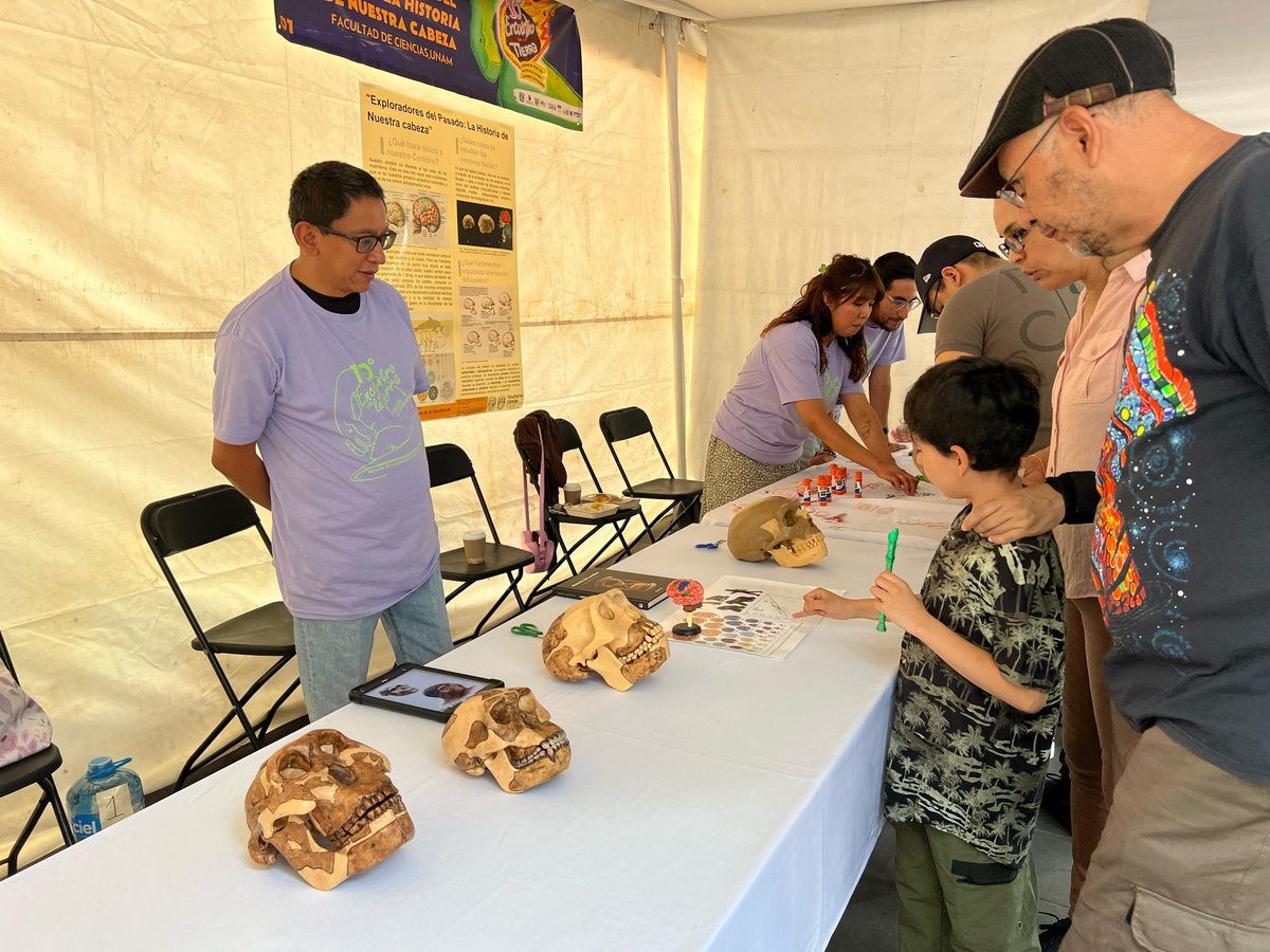 UNAM (@unam_mx) on Twitter photo El <a href="/InstGeolUNAM/">Instituto de Geología, UNAM</a> celebra 10 años del Encuentro con la Tierra 🌍 en Santa María la Ribera. Esta edición se enfoca en la evolución y las extinciones en nuestro planeta. ¡No faltes! > bit.ly/3YBQpUp El <a href="/InstGeolUNAM/">Instituto de Geología, UNAM</a> celebra 10 años del Encuentro con la Tierra 🌍 en Santa María la Ribera. Esta edición se enfoca en la evolución y las extinciones en nuestro planeta. ¡No faltes! > bit.ly/3YBQpUp