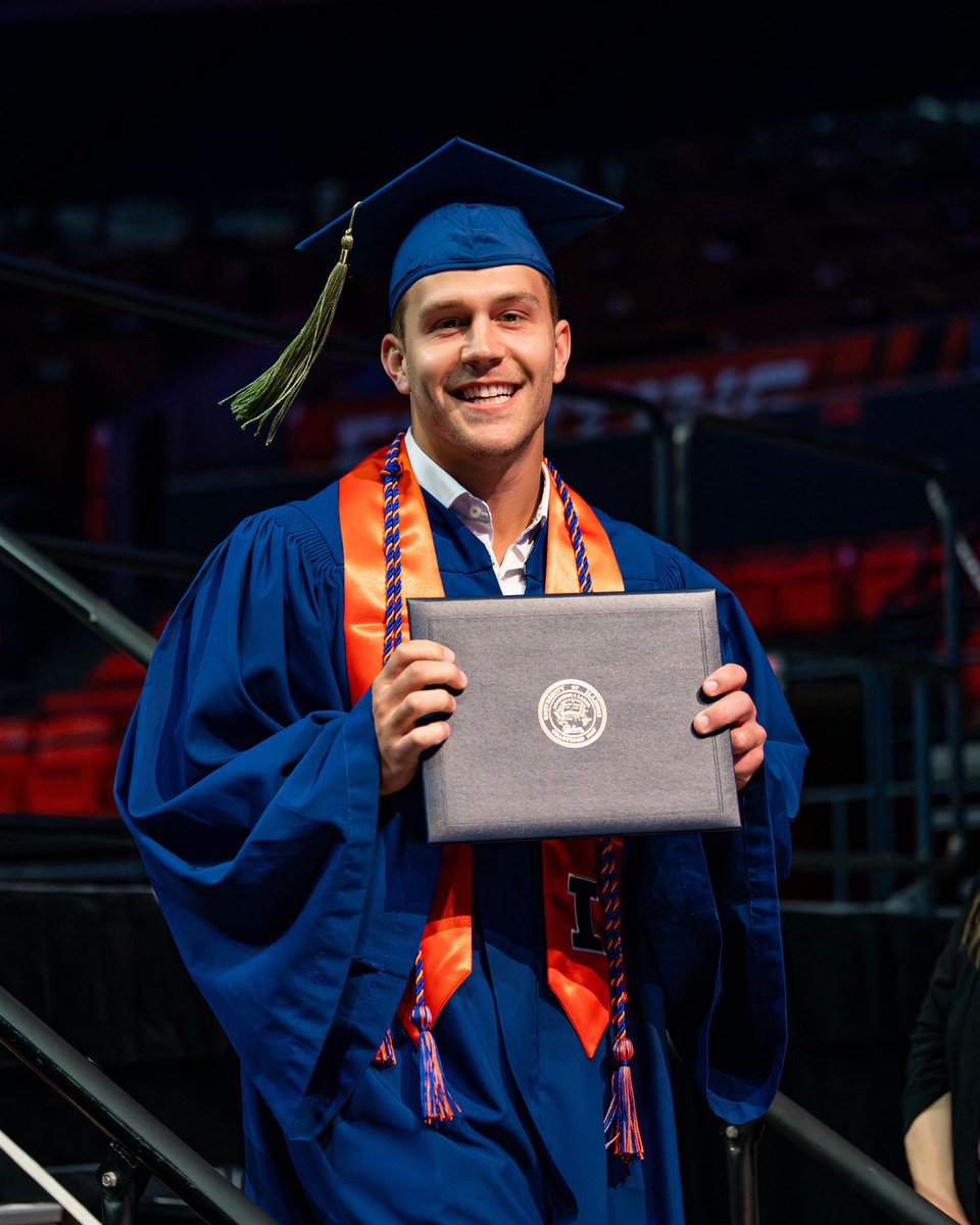 Aaron Henry tweet media