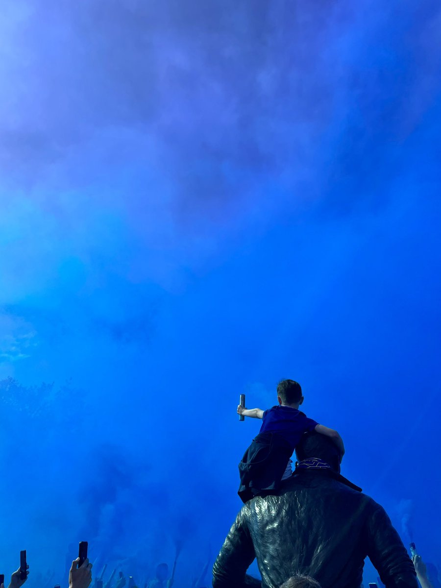 Chris Jones tweet media