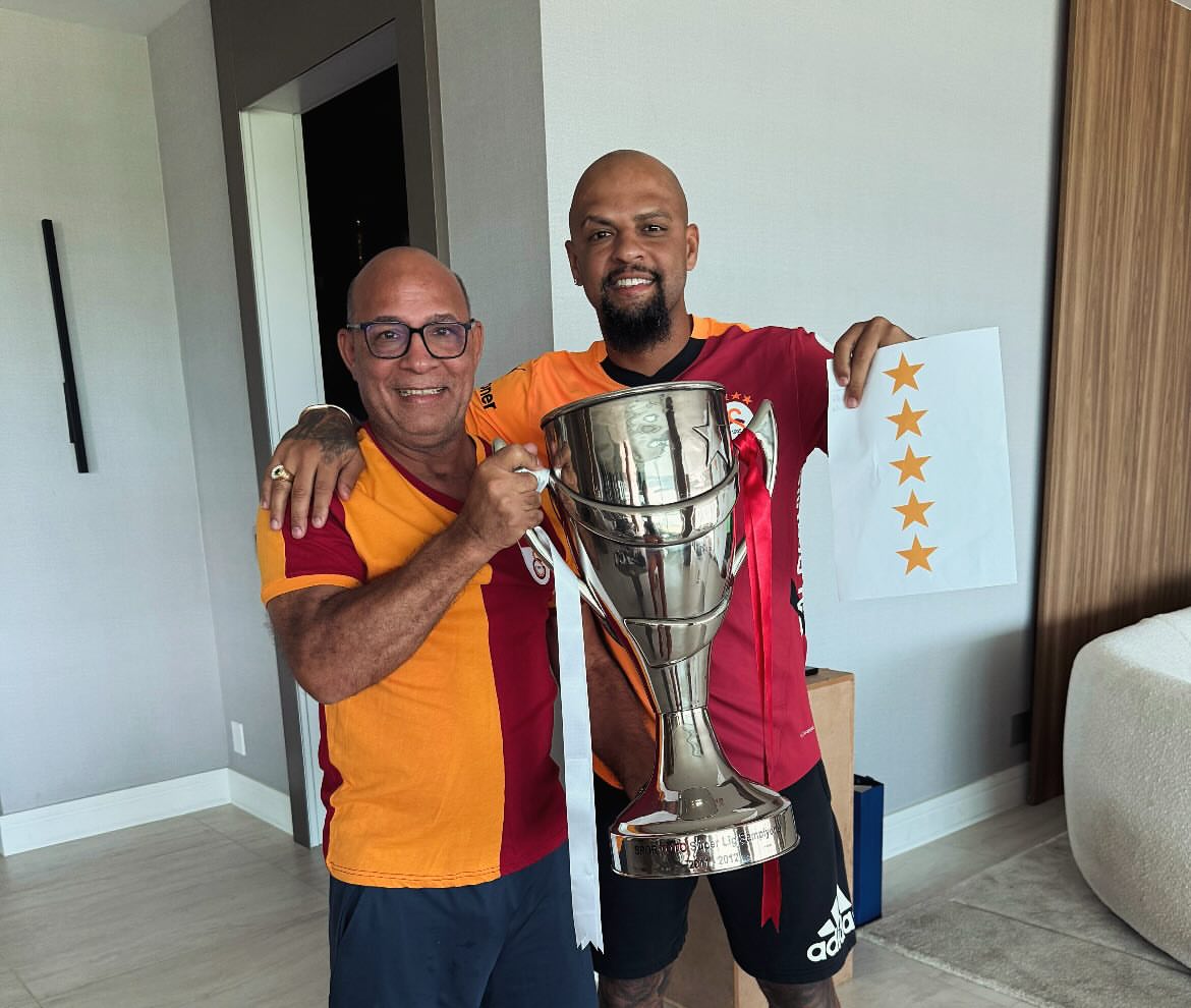 forzacimbom's tweet image. 💛❤️ Felipe Melo&apos;dan 5. yıldız paylaşımı.