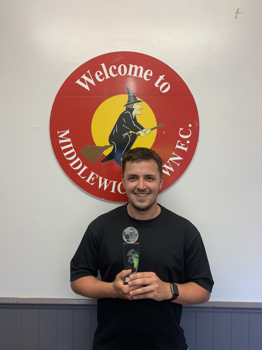 🔴 Middlewich Town Reserves 🟡 tweet media