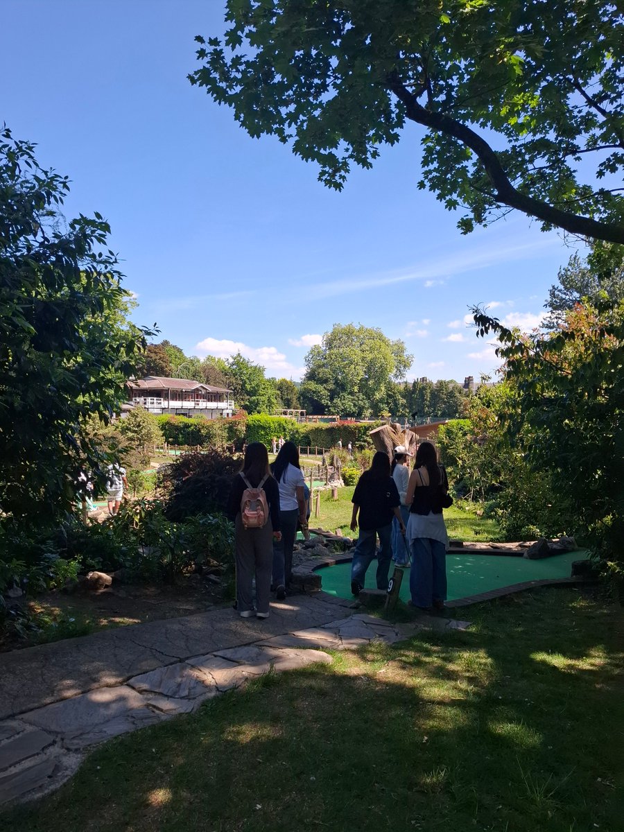 Royal High School Boarding tweet media