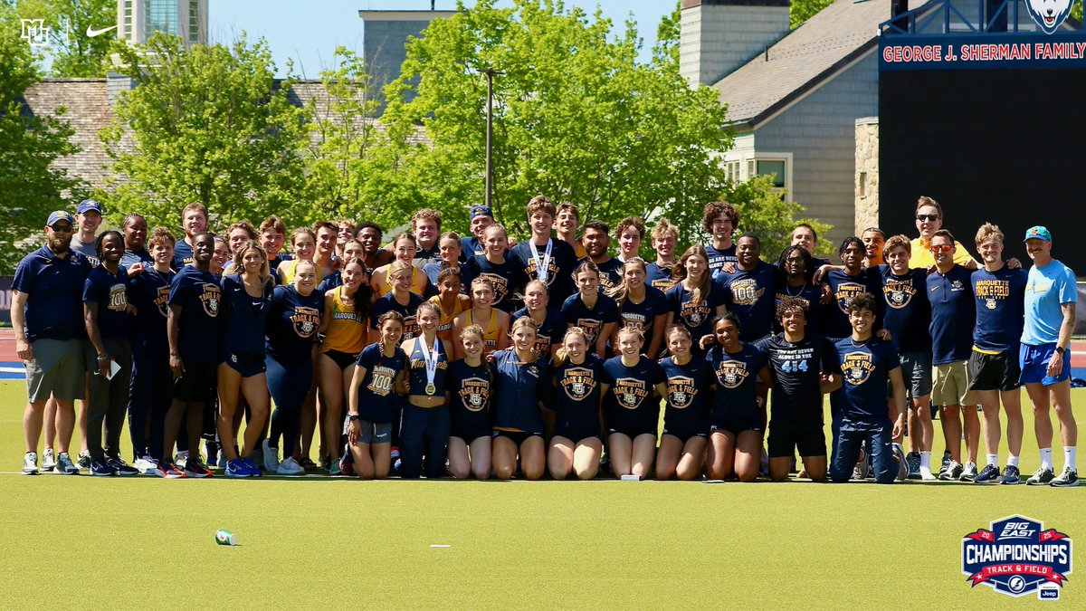 Team 102 💙💛

#WeAreMarquette