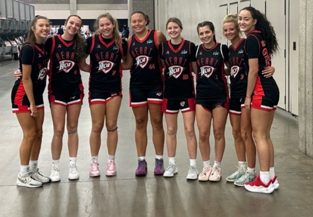 Heart of Illinois (@heartofillinois) on Twitter photo 17u E40 went 5-0 in <a href="/Elite40League/">Elite 40 League</a> this weekend! We played great team defense, played the right way & everyone showed their strengths! Great weekend for this group can't wait for July!! ❤️🖤 #hoifam #hoiproud #builtdifferent 17u E40 went 5-0 in <a href="/Elite40League/">Elite 40 League</a> this weekend! We played great team defense, played the right way & everyone showed their strengths! Great weekend for this group can't wait for July!! ❤️🖤 #hoifam #hoiproud #builtdifferent