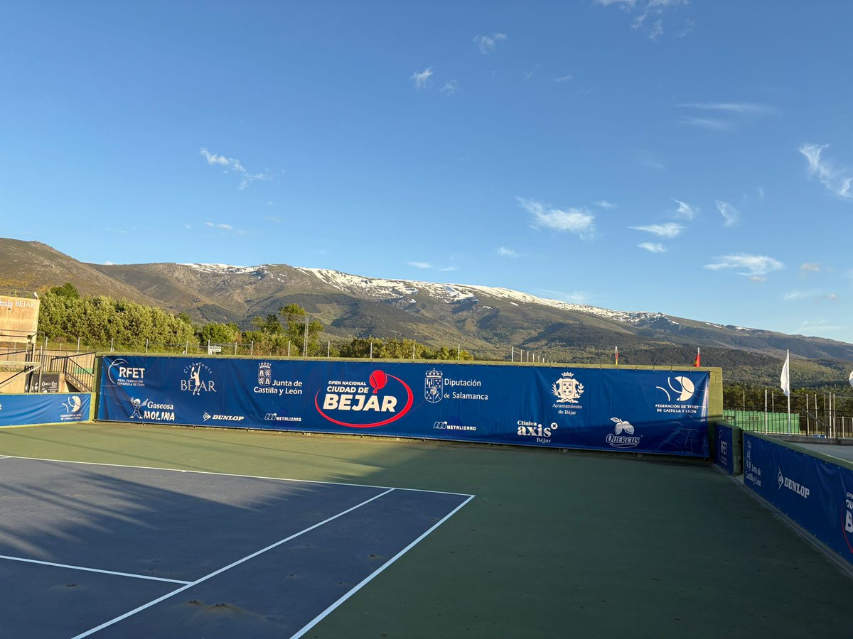 BejarCt's tweet photo. El Club de Tenis Bejar presenta la celebración del II Torneo Internacional ITF Junior Ciudad de Béjar. 

Todo un espectáculo deportivo que podrá seguirse día a día en la web:
https://t.co/8S6yb6rs3T https://t.co/40nkXN62Kg