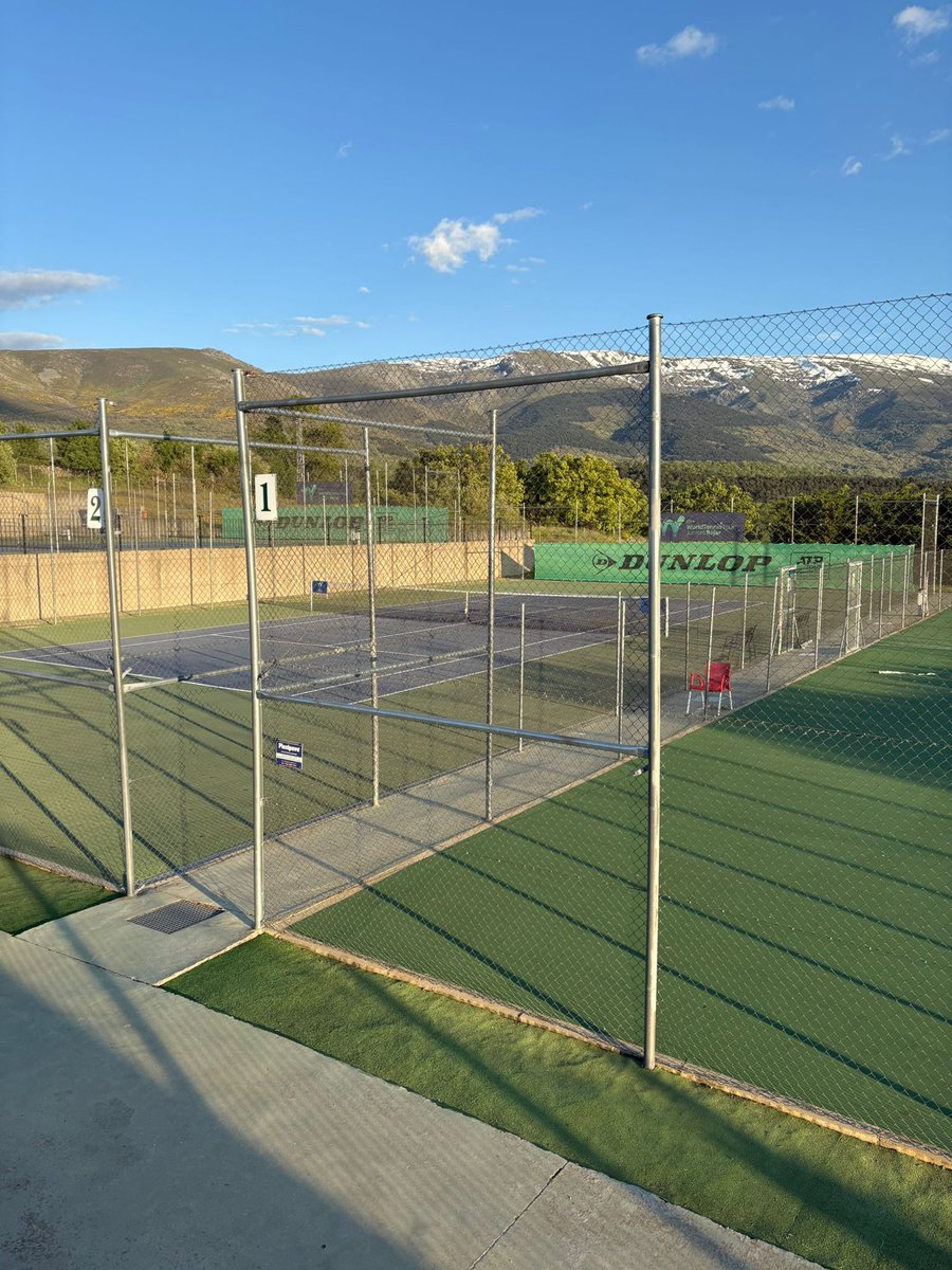 BejarCt's tweet photo. El Club de Tenis Bejar presenta la celebración del II Torneo Internacional ITF Junior Ciudad de Béjar. 

Todo un espectáculo deportivo que podrá seguirse día a día en la web:
https://t.co/8S6yb6rs3T https://t.co/40nkXN62Kg