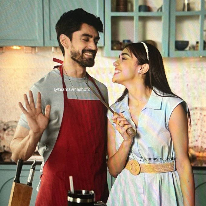 Itsizel_'s tweet photo. They seem to be continuing the kitchen series with all the dedication always now🤭💗💌
So nostalgic🥹🤌🏻

#AviSha https://t.co/F0isl07xxl