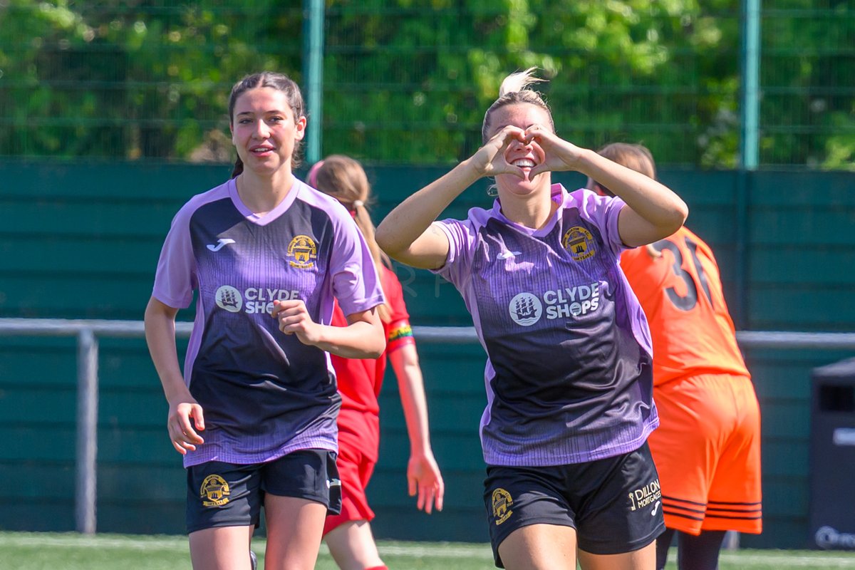 Great 3 v 1 win in last game of season for <a href="/Morton_WFC/">Greenock Morton Women</a> v <a href="/Farmington_FC/">Forfar Farmington FC</a>  <a href="/Morton_FC/">Greenock Morton</a> <a href="/TonClubTogether/">Morton Club Together</a> <a href="/MortonCommunity/">Morton in the Community</a> @Clydeeats Full Album at facebook.com/GBRphoto