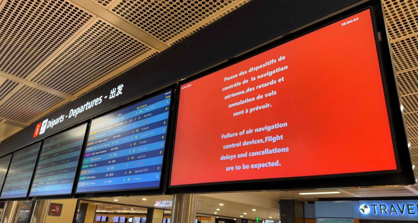 #Espagne plongée dans le noir.  #Orly paralysé. 
Deux alertes, un même signal : notre vulnérabilité.

Et si on s’inspirait de la #Finlande, où chaque citoyen est formé à la crise.

Prévoir, c’est déjà protéger.
#Résilience #GestionDeCrise #Preparedness