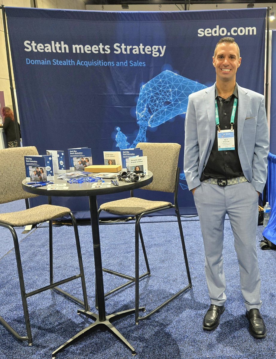 Mr. Premium tweet media