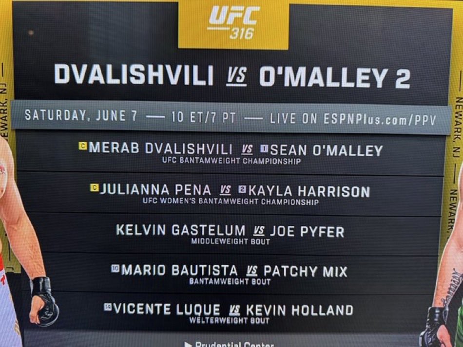 Donn Davis (@donndavispfl) on Twitter photo I always say there are numerous GREAT MMA fighters OUTSIDE <a href="/ufc/">UFC</a>
Good luck to former <a href="/PFLMMA/">PFL</a> stars <a href="/KaylaH/">Kayla Harrison Official</a> <a href="/TeamMixMMA/">Patchy Mix</a> June 7 I always say there are numerous GREAT MMA fighters OUTSIDE <a href="/ufc/">UFC</a>
Good luck to former <a href="/PFLMMA/">PFL</a> stars <a href="/KaylaH/">Kayla Harrison Official</a> <a href="/TeamMixMMA/">Patchy Mix</a> June 7