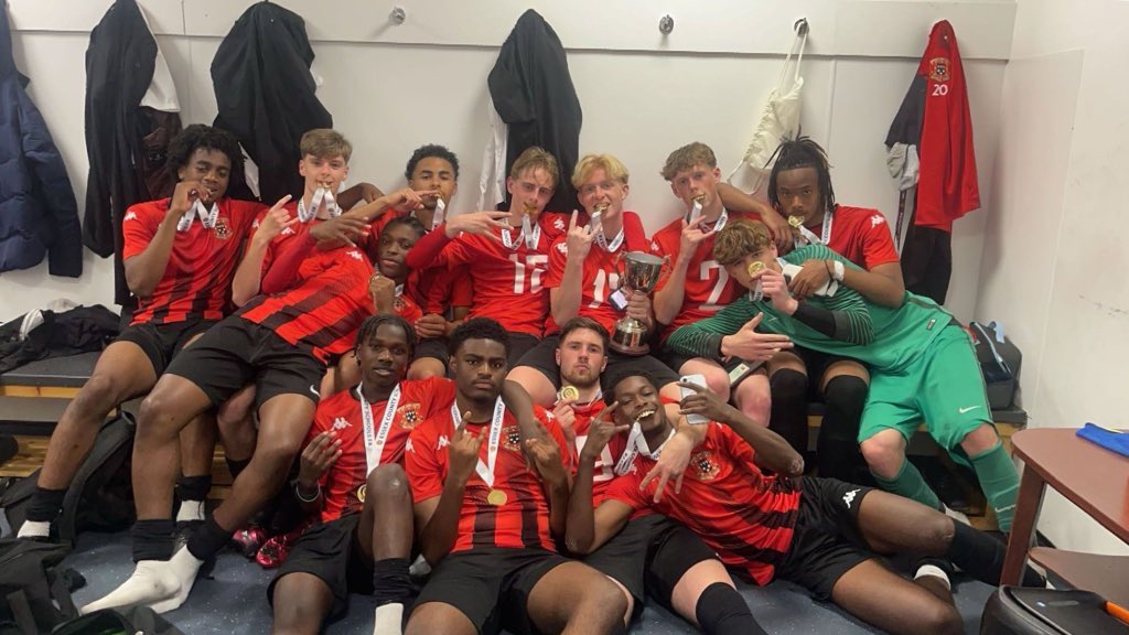 Taylor jacobi tweet media