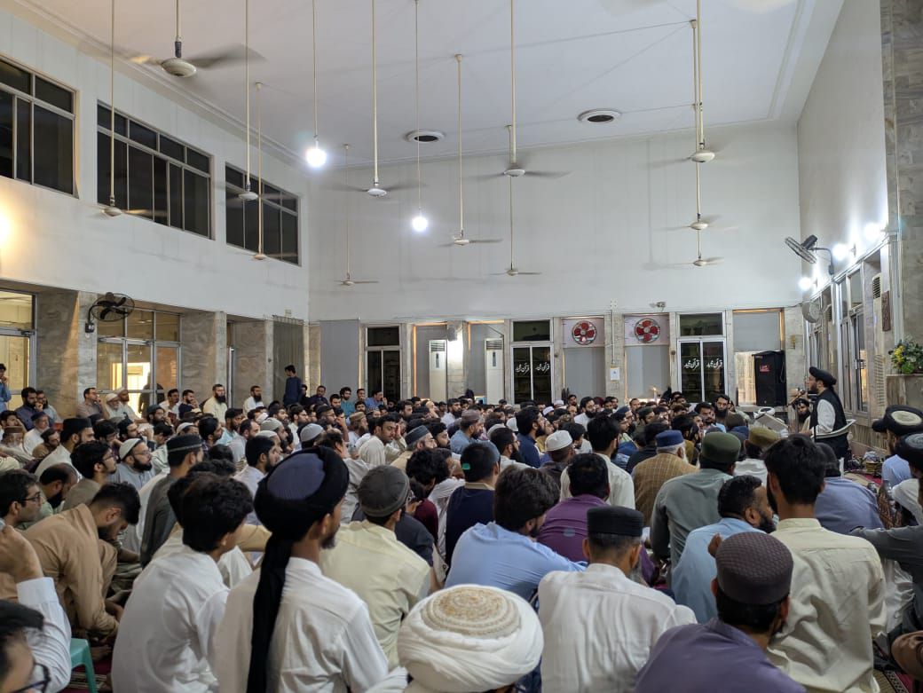 alburhanorg's tweet photo. البرہان لاہور میں نۓ بیچ میں 512 داخلے دیے گۓ ہیں۔ معیار و مقدار دونوں اعتبار سے حیران کن داخلے ہوۓ ہیں البرہان لاہور میں ماشاءاللہ
۔۔ اپنی اپنی فیلڈ کے ٹاپ پروفیشنلز نے علم دین کورس میں داخلہ لیا ہے ۔۔
اللہ تعالیٰ قبول فرمائیں۔
ماشاءاللہ لا قوۃ الا باللہ https://t.co/bQpLhWVyQ0