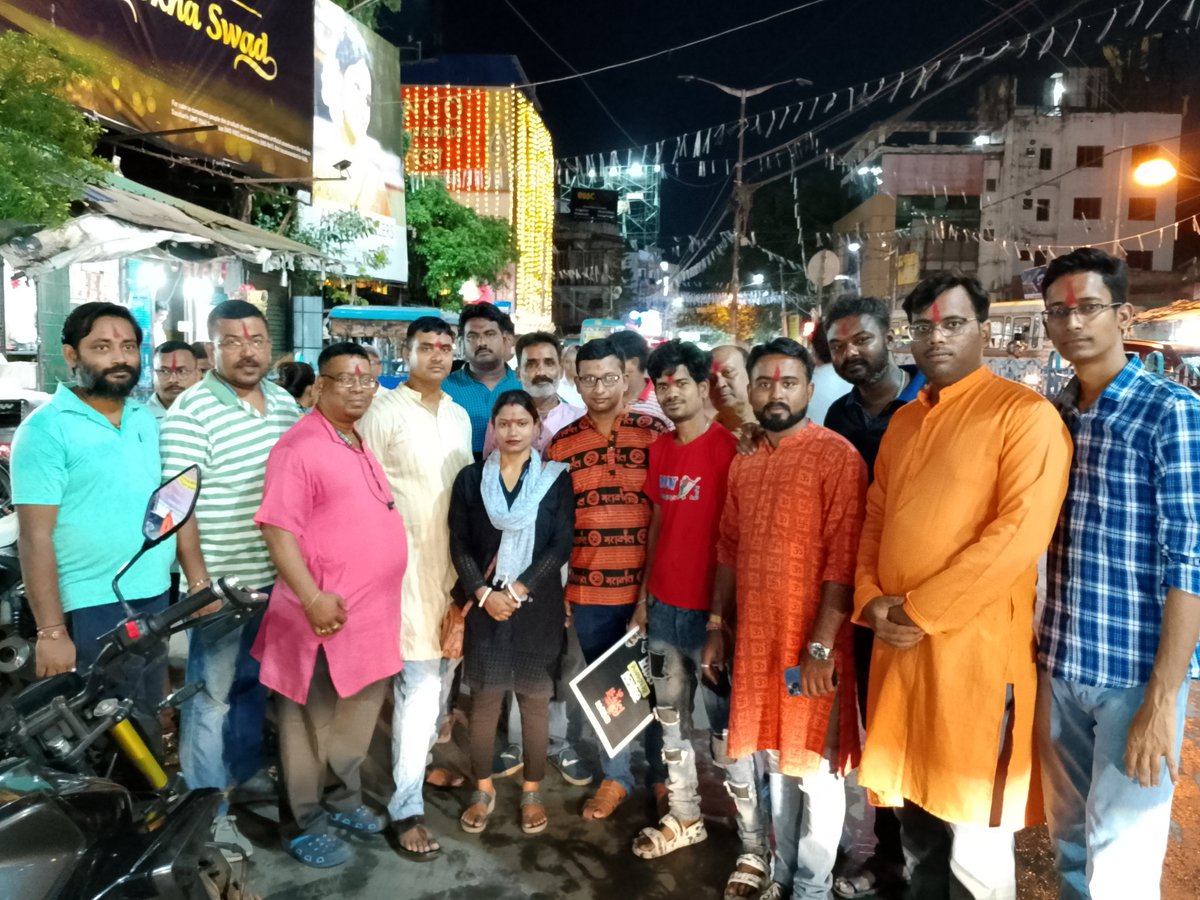arjunatalbjp's tweet photo. A grand Tiranga rally organised from Garia Railway Station to Garia Metro.
Organised by Jadavpur District under guidance by Shri Manoranjan Joddar ji.

#jadavpur #TirangaYatra #OperationSindoor #Balochistan #kolkata #BJP https://t.co/tsVjo5jLtO