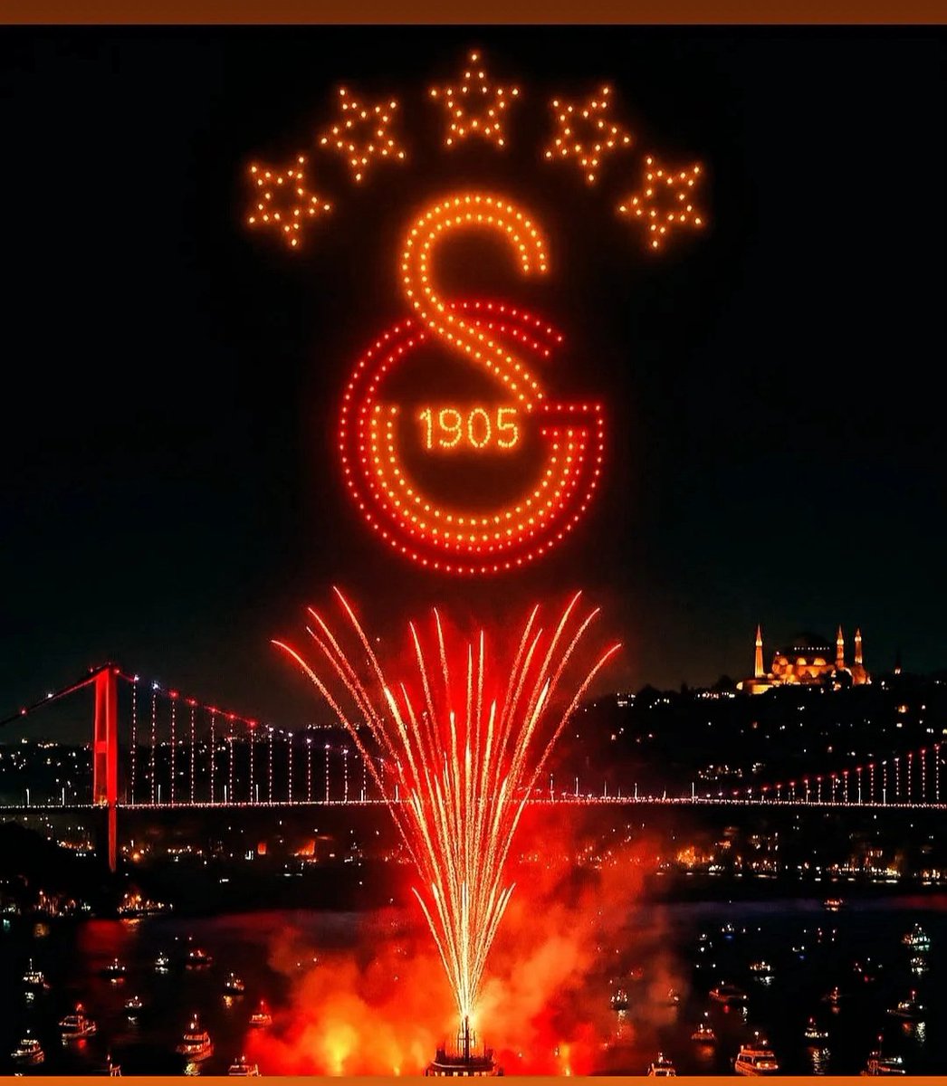 hsn_tn's tweet photo. #SampiyonGalatasaray https://t.co/qv59KDtYNq