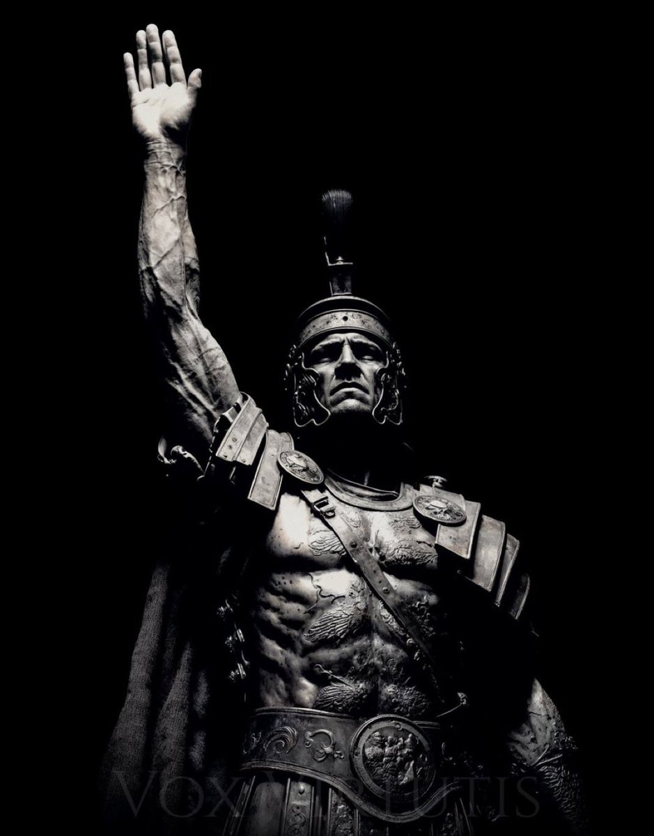 MistretuV2's tweet image. Respirati! Am castigat! Asteptati finalul, nu va agitati aiurea.
ŁƐǤłØ ł₦ƲłĆ₮ą ₮Ɛ ƧąŁŨ₮ą₮!