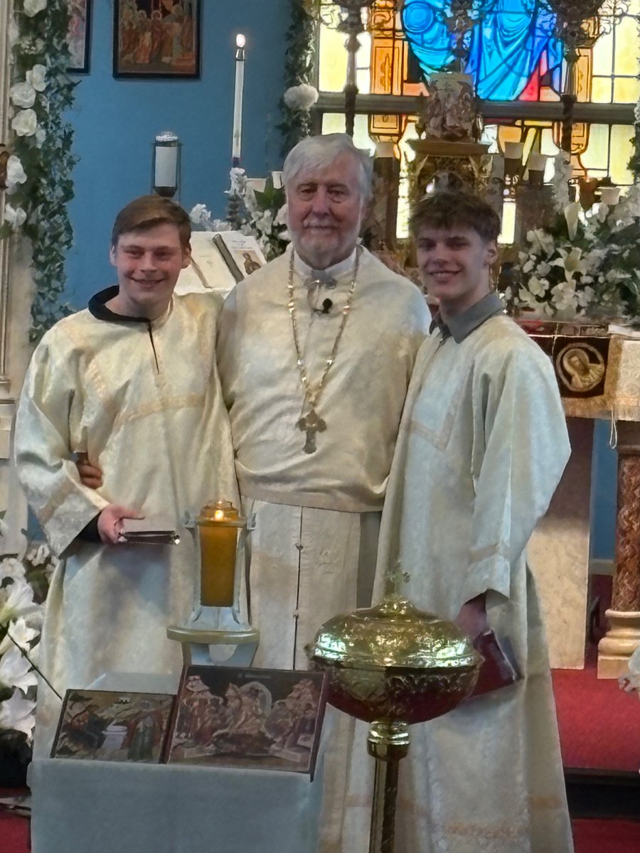 StSavaSerbOrth's tweet photo. Huge congrats to our incredible St. Sava Church School seniors, Daniel Vilushis & Michael Washowich! 🎉 So proud of your hard work & dedication. May God bless your next chapter! Mnogaja Ljeta 🙏 #StSava #ClassOf2025 #ProudOfOurSeniors #OrthodoxChristian ☦️❤️ https://t.co/W62rmez82Q