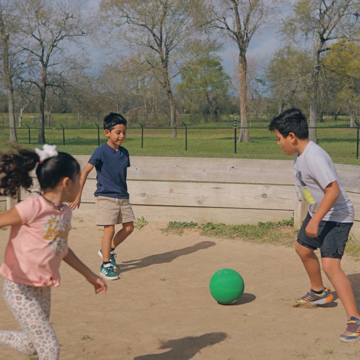 Don’t miss the chance to sign up for YMCA Summer Day Camp! Keep your kids active, engaged and making lifelong memories through activities such as STEM, outdoor adventure, arts and crafts and more. Secure your spot at ymcahouston.org/summer-camp!