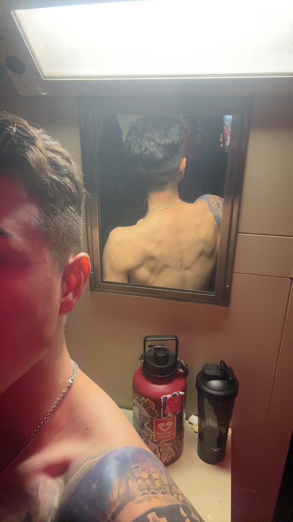 Dommyboyy's tweet photo. https://t.co/Hj1CfrqpDp