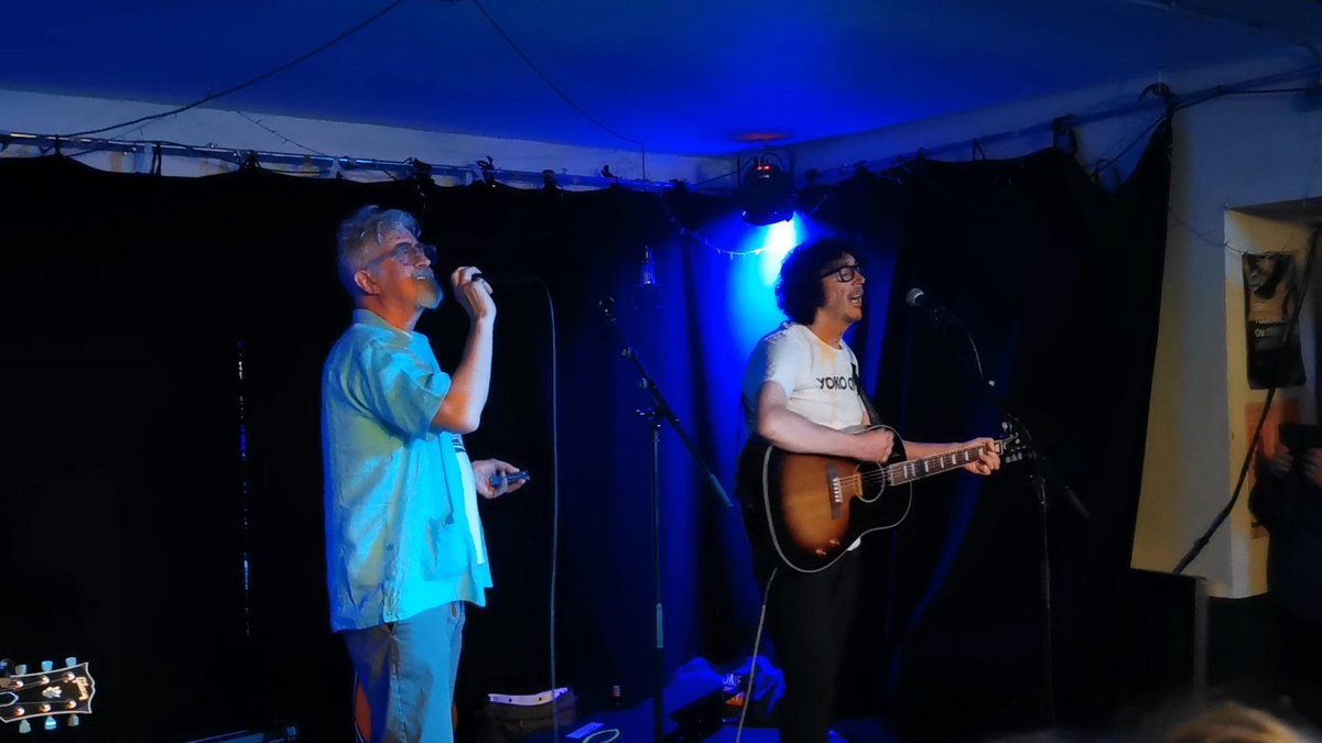 gibsons59's tweet image. The Bluebells at the Cumberland Arms, Newcastle @R0Poem