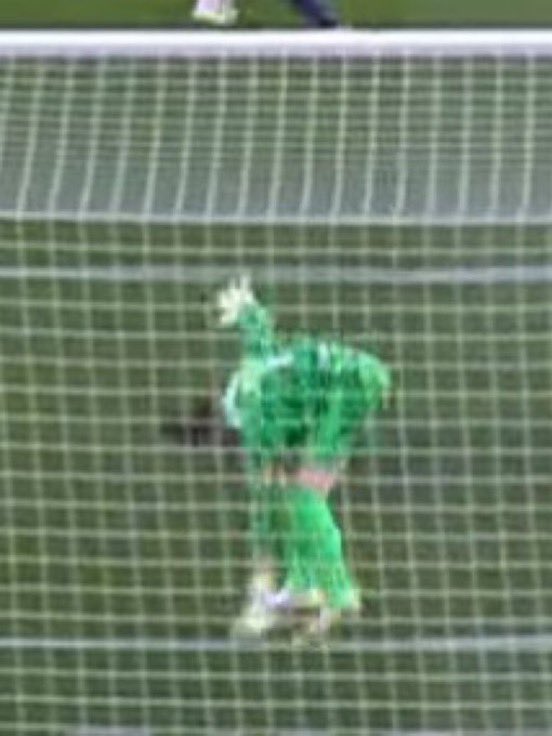 TeaKupps's tweet image. When will it end Robbie