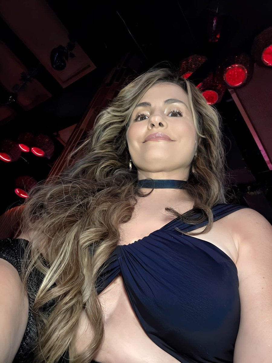crissgeithner's tweet image. Beauty & Inspiration ♠️ “Una mirada, un gesto, una actitud…” #auracristinageithner #mood #goodvibes #mexico #miami #usa #colombia #Venezuela