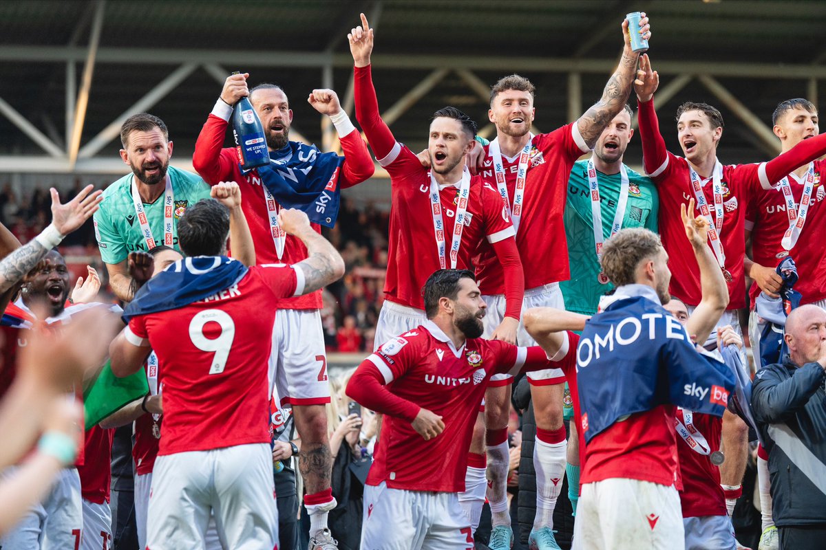 Wrexham_AFC's tweet image. 🎵 Three in a row 🎵 😉

🔴⚪️ #WxmAFC