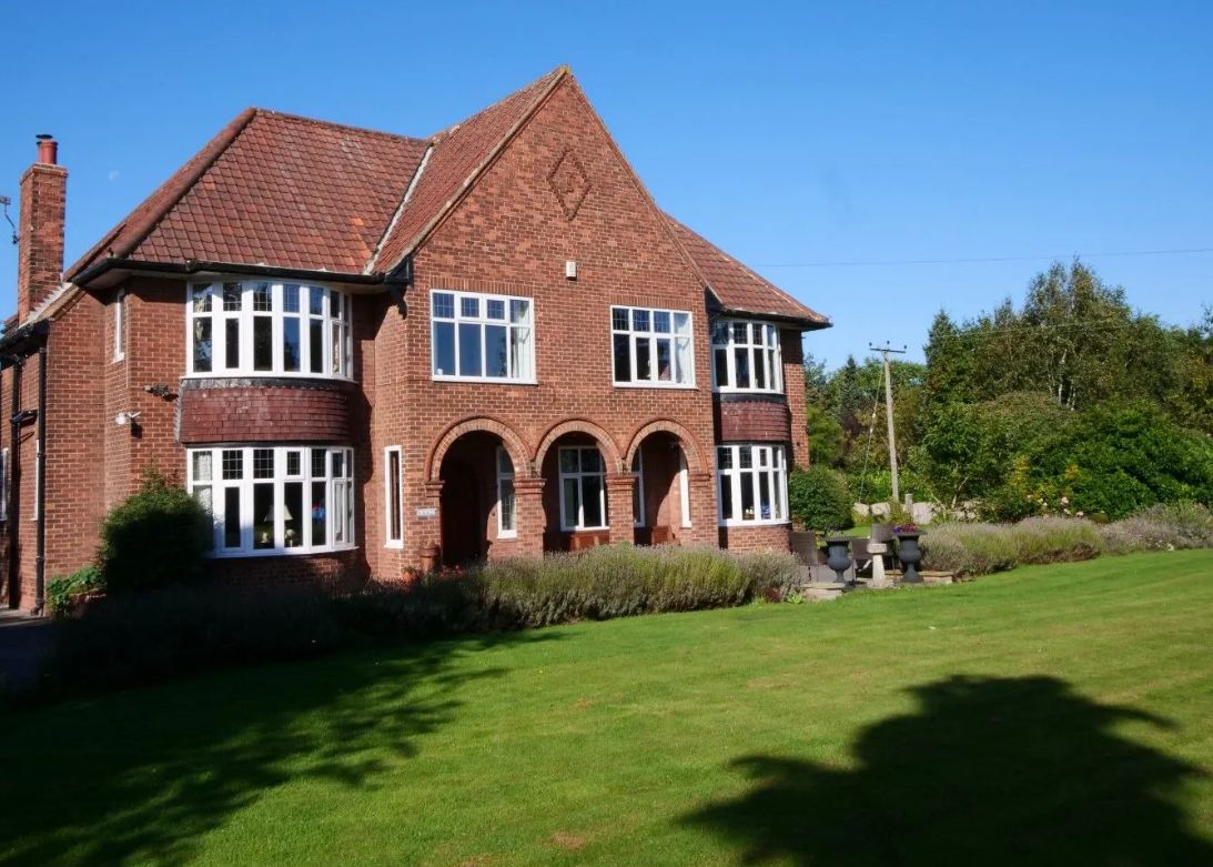 TheBBDirectory's tweet photo. Experience warm, family-run hospitality at Westergate House, a welcoming B&B perfectly located for easy access to York by bus or car.
https://t.co/5FYDbv6cwF
@staywestergate #York #Deighton #FamilyRunHospitality #AwardWinning #LocalProduce #FullEnglish #AfternoonTea https://t.co/rUpnHgvr1u