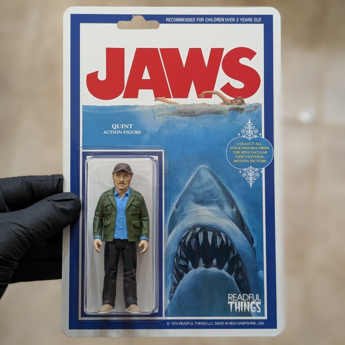 Readful_Things's tweet image. Here&apos;s to swimmin&apos; with bowlegged women