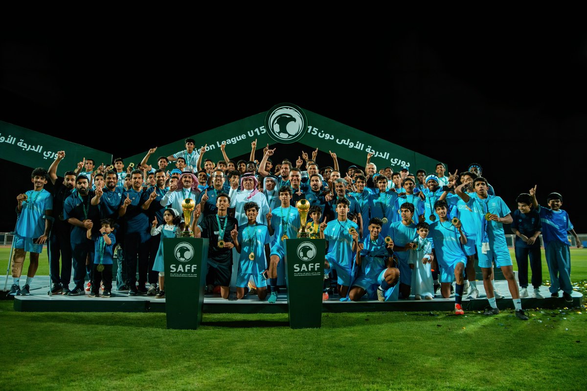 🔚 نــحــن الأبــــطــــــال. 🏆☝️

#الاخدود_بطل_دوري_الدرجة_الاولى