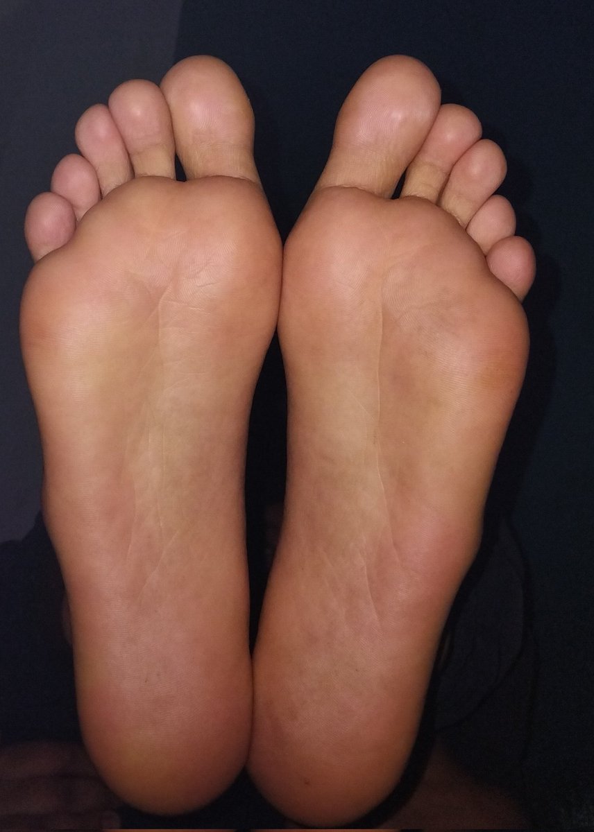BBCN331's tweet photo. Bow down fag$😈. Come DM and whorship my feet you pathetic looser.
#fagmaster #cashmaster #dom #cashpigs #findom https://t.co/mkhIIz4hgc