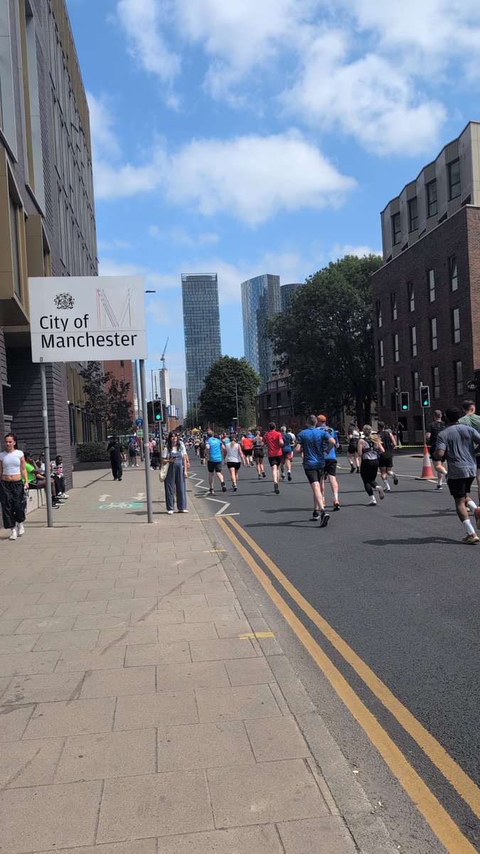 Hannah Hoey tweet media