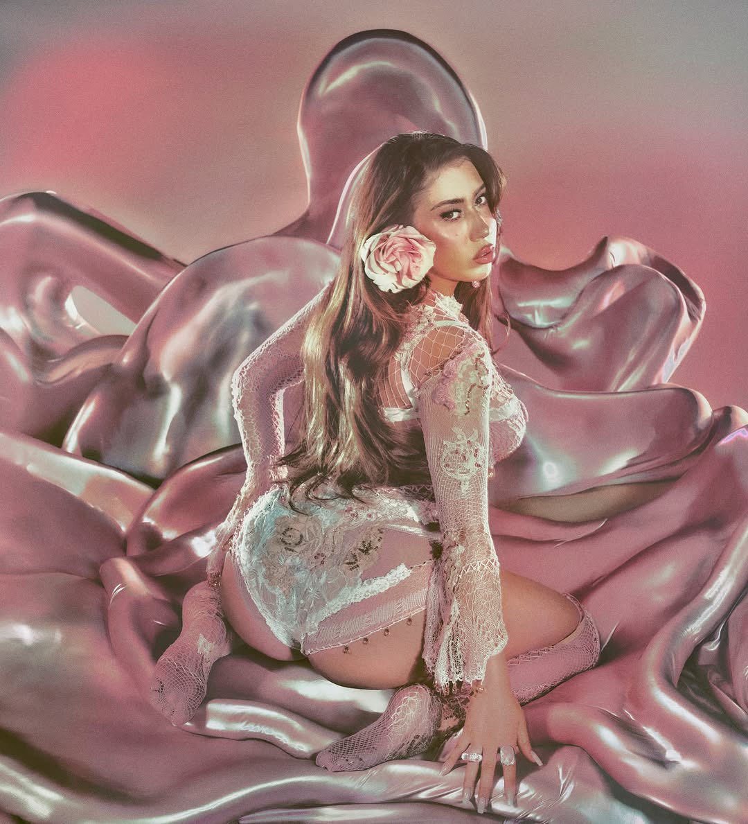 Pop Crave tweet media