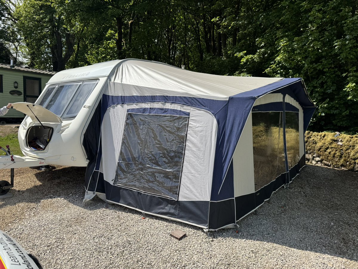 coldelve's tweet image. Getting there and blessed with all the help I’ve had . #family#ashbourne#derbyshire#caravanlife