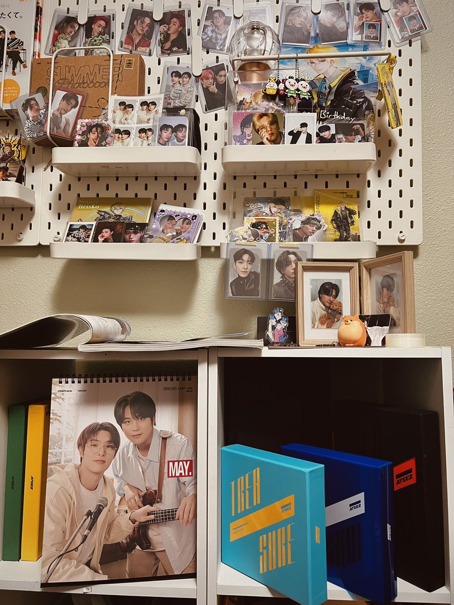lMSOBAD's tweet photo. my life has been taken over by pretty boy paper https://t.co/mh6wbRZ6eu
