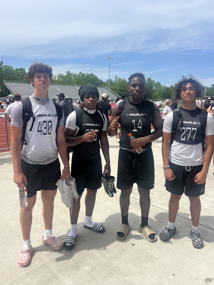 Van Spence (@vanspence10) on Twitter photo Proud of these guys. Represented <a href="/AthleticsEP/">EPHS Athletics</a> <a href="/EPHS_RaidersFB/">EPHS Raider Football TD Club</a> <a href="/EPHSRecruiting/">EPHSRecruitsFB</a> very well. <a href="/RivalsCamp/">Rivals Camp Series</a> #CLIMB25 Proud of these guys. Represented <a href="/AthleticsEP/">EPHS Athletics</a> <a href="/EPHS_RaidersFB/">EPHS Raider Football TD Club</a> <a href="/EPHSRecruiting/">EPHSRecruitsFB</a> very well. <a href="/RivalsCamp/">Rivals Camp Series</a> #CLIMB25