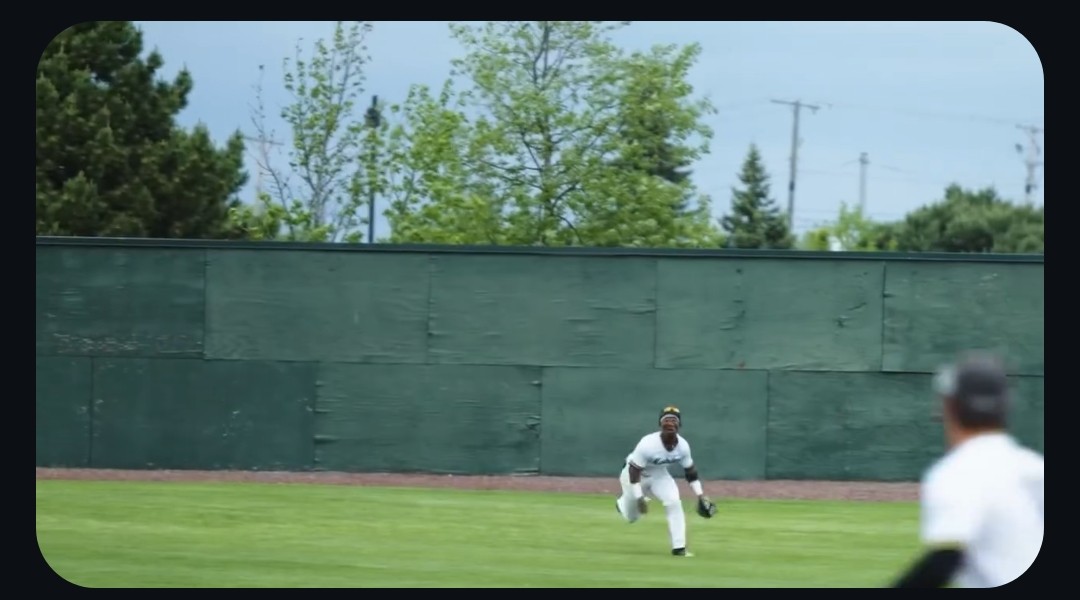 Kevin Hall tweet media