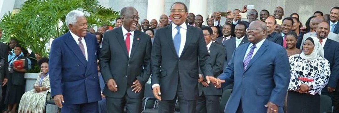 State House East Africa. (@statehouseeagov) on Twitter photo Former President of Tanzania <a href="/jmkikwete/">Jakaya Kikwete</a> is the only Man amongst the four Presidents still alive, apart from the Incumbent <a href="/SuluhuSamia/">Samia Suluhu</a>......tuambie kikwete, ulimhonga Mungu? Urimpa Nini Former President of Tanzania <a href="/jmkikwete/">Jakaya Kikwete</a> is the only Man amongst the four Presidents still alive, apart from the Incumbent <a href="/SuluhuSamia/">Samia Suluhu</a>......tuambie kikwete, ulimhonga Mungu? Urimpa Nini