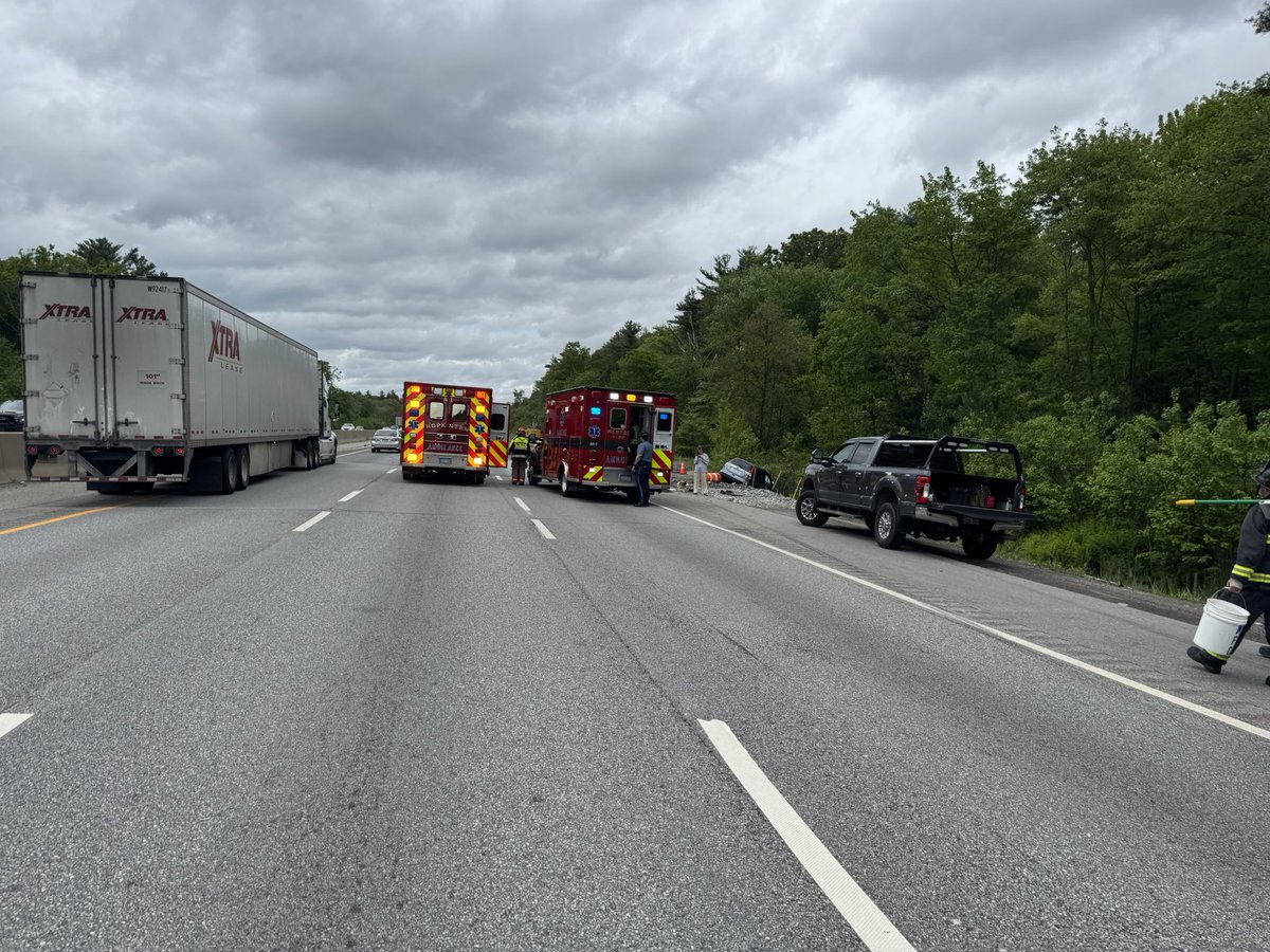 Hopkinton Fire along with <a href="/WestboroughFire/">Westborough Fire Dept</a> are working a crash on the Mass Pike eastbound at MM 105.4. Use caution in the area. 
#slowdownmoveover