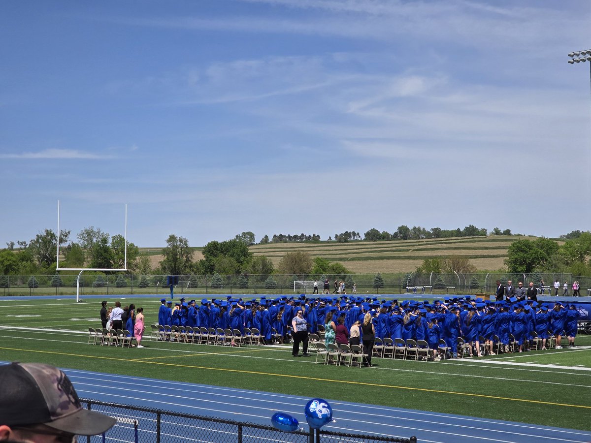 Graduated from Bennington in 94 with 32 in class. Little more now. Things change but home is always home! Congrats BHS 2025 🎓