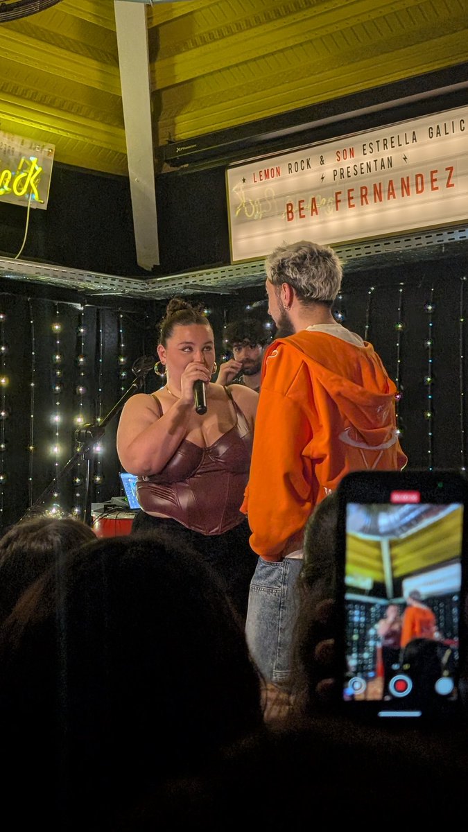 #MFDVAMTour escuchar a polea cantando dime, no estaba en mis apuestas cuando me he levantado esta mañana