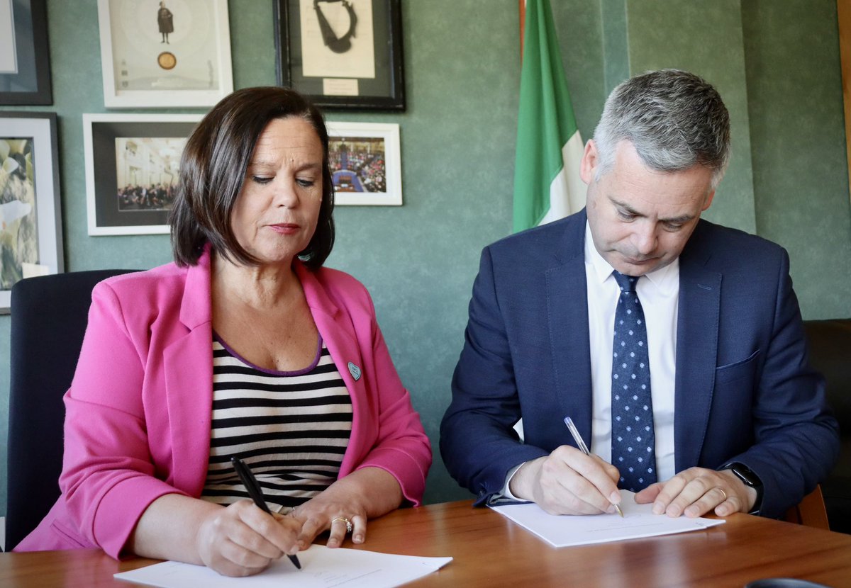 🇵🇸 The Irish government must stop allowing Ireland to be used to fund Israel’s genocide in Palestine.

Mary Lou McDonald and Pearse Doherty are introducing a Bill that will force the government to end the sale of Israeli war bonds through the Irish Central Bank.

CONT.