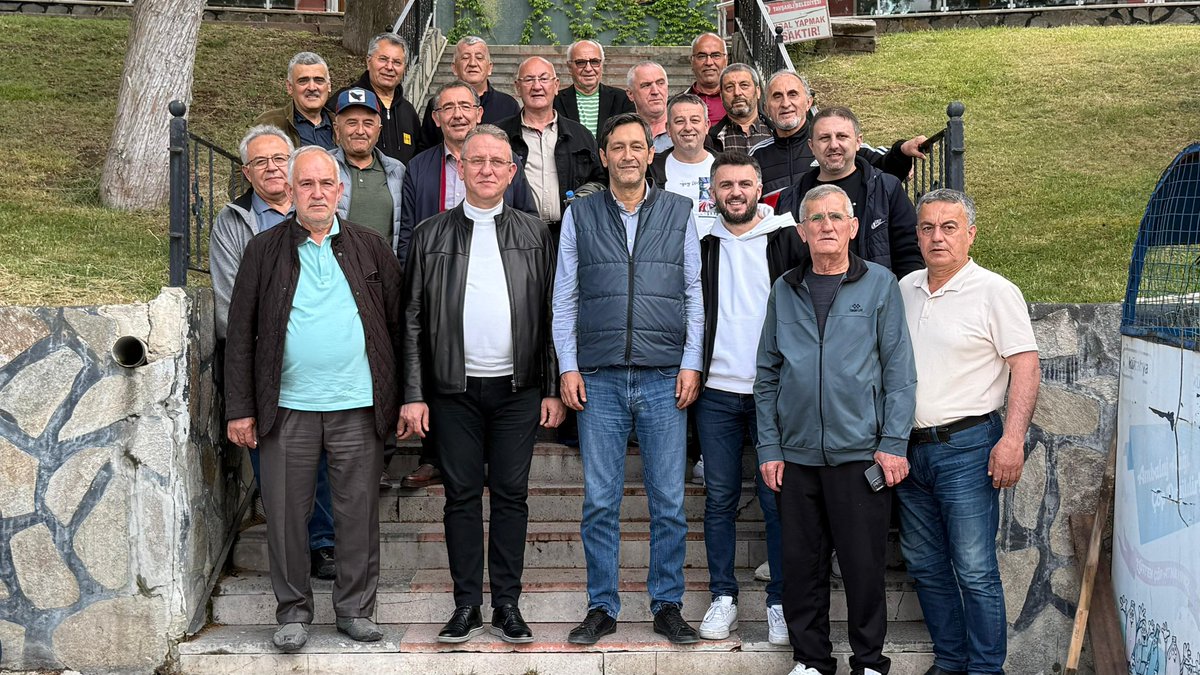 Birlikteyiz, Ortak Aklın İzindeyiz

Meclis Başkanımız İlham Aydın’ın ev sahipliğinde Göbel Termal Tesisleri’nde gerçekleştirdiğimiz kahvaltılı toplantıda; Milletvekilimiz Mehmet Demir, Belediye Başkanımız Ali Kemal Derin ve Yönetim Kurulu Başkanımız Davut Efe ile bir araya geldik