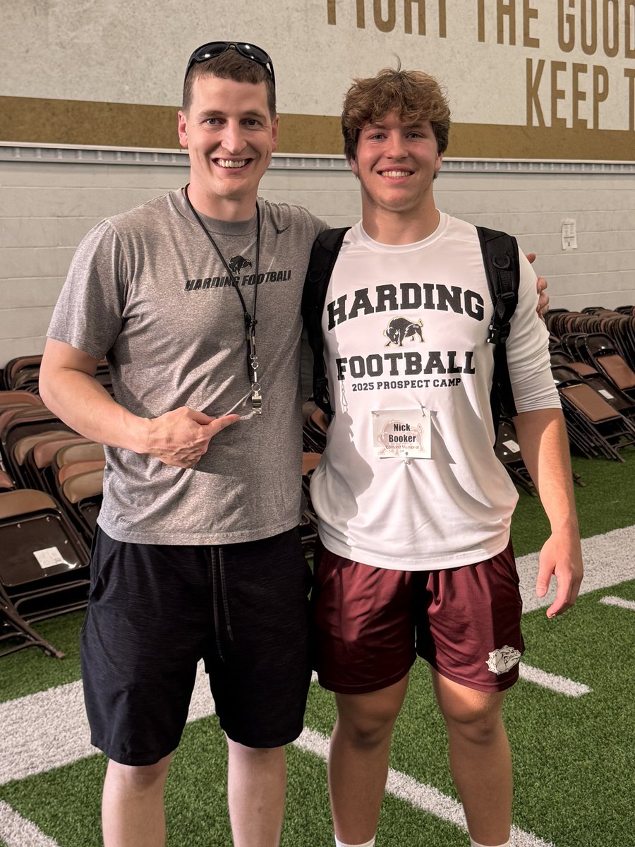 Nick_Booker7's tweet image. Had a great time at Harding!
@hucoachmote @Coach_Blank @RecruitEMHS_FB @kyle_mccomb