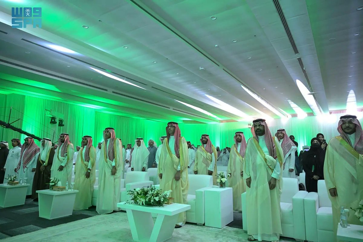 SPAregions's tweet photo. محافظ جدة يرعى الحفل الختامي لمسابقة جامعة جدة للقرآن الكريم.
https://t.co/7FPjbfKmbi 
#واس_عام https://t.co/y3A6LGWnux