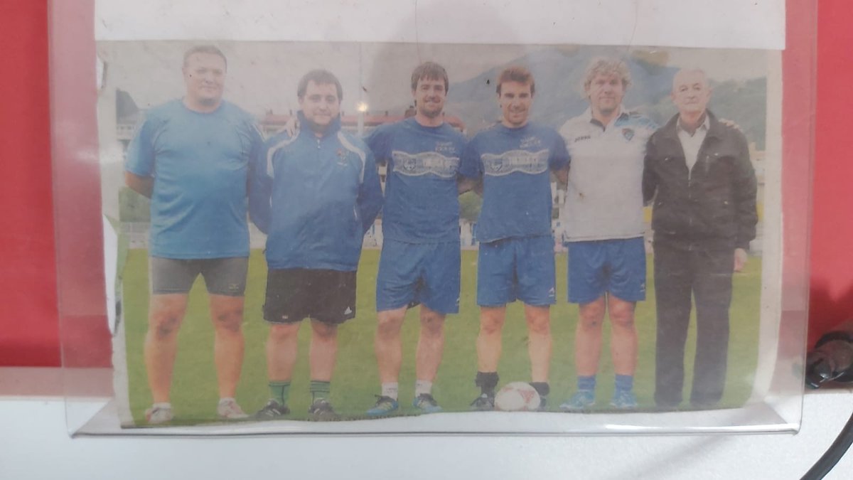 Siempre dispuesto a ayudar. 
Eskerrik asko LATU.
GOIAN BEGO