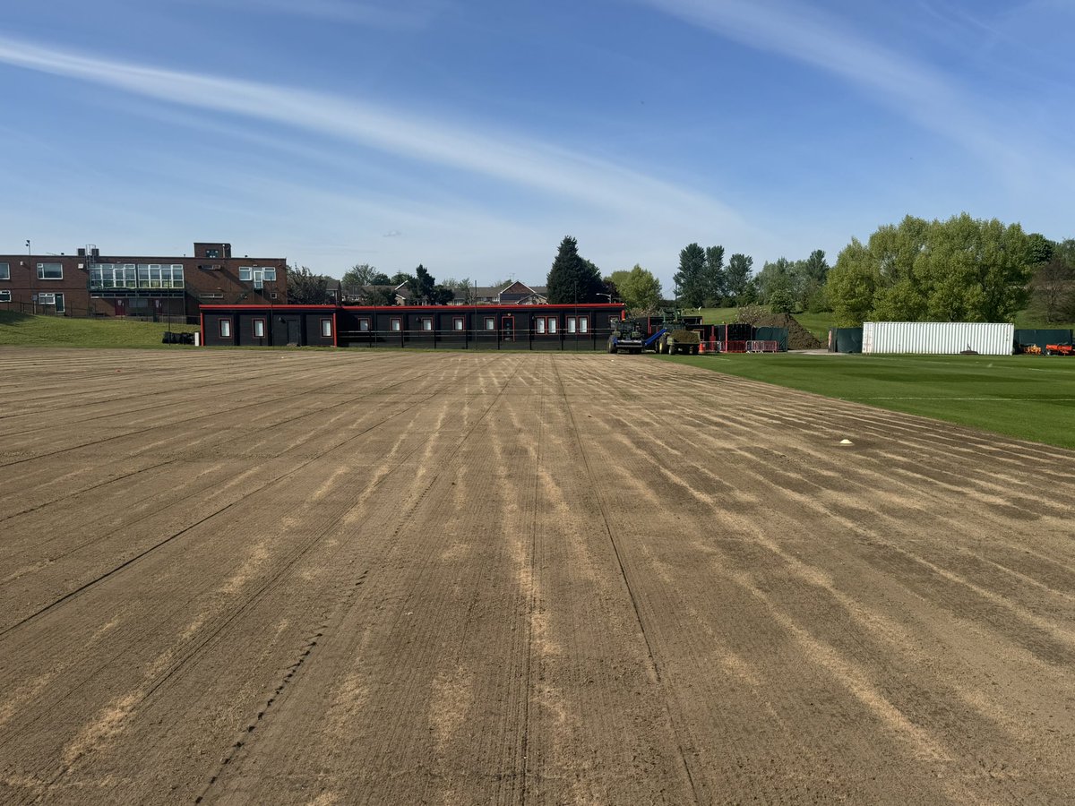 Renovations completed at <a href="/RotherhamUnited/">Rotherham United</a> Training Ground
🚜 ⚽️ <a href="/DaveFellowes/">Dave Fellowes</a>