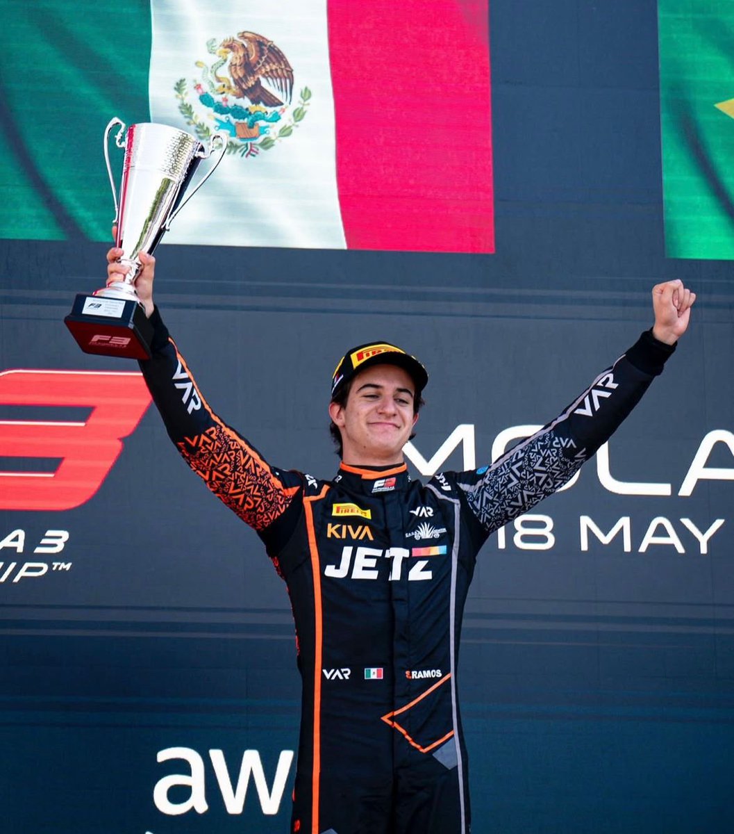 👏👏👏 <a href="/Sramos_oficial/">Santiago Ramos</a> #OrgulloMexicano 🇲🇽 #Formula3 #ImolaGP
